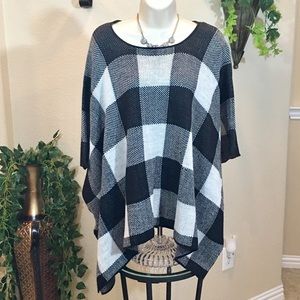 Black and white poncho style top